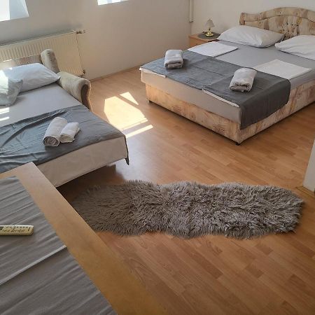 Pansion Brod Bed & Breakfast Exterior foto